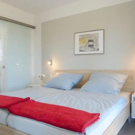 Spring Tide Apartment *